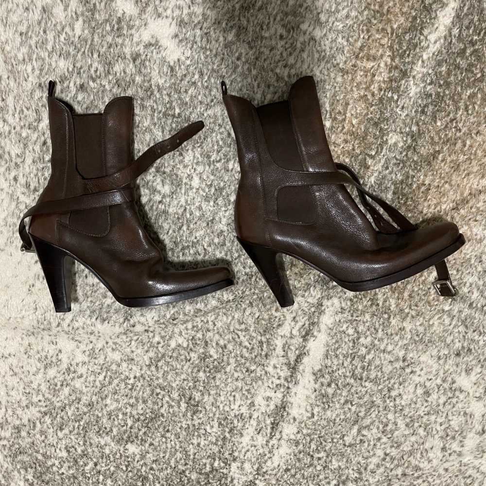 Prada vintage brown boots